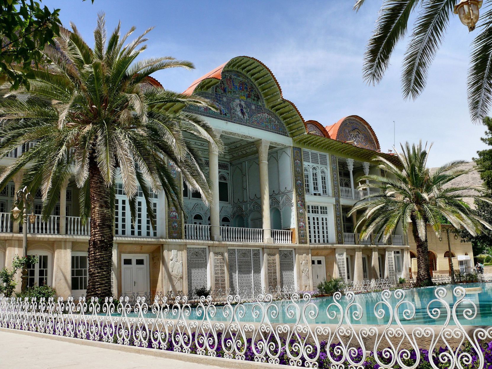 8. Eram Garden